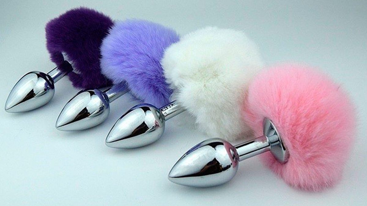 Plug Anal em Aço Pompom Pelúcia de Coelho